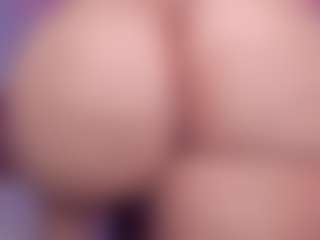 sweet-booty's Live Sex Cam Show