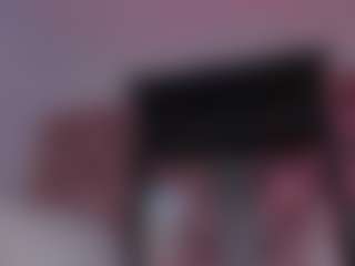 Live cam show with sweet-booty - Spank Red Hair on Gym Cam Girls
