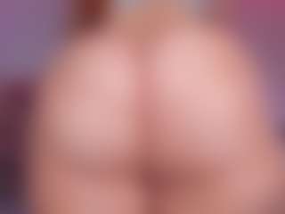 Show de câmera ao vivo com sweet-booty - Red Hair no Camsoda