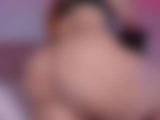 Live cam show with sweet-booty - Red Hair on Camsoda