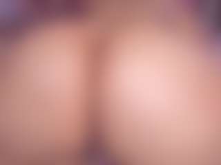 sweet-booty's Live Sex Cam Show
