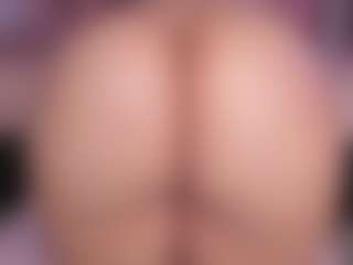 sweet-booty's Live Sex Cam Show