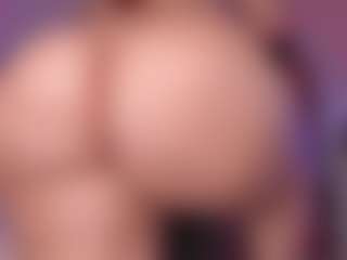 sweet-booty's Live Sex Cam Show