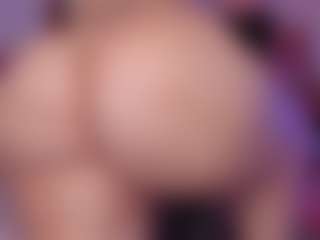 sweet-booty's Live Sex Cam Show