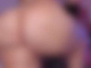 sweet-booty's Live Sex Cam Show