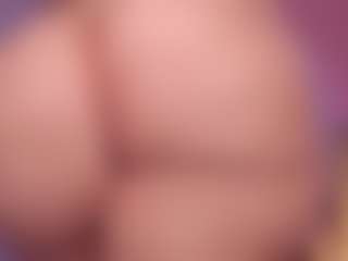 sweet-booty's Live Sex Cam Show