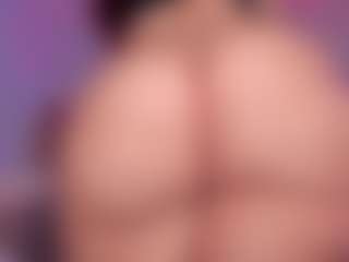Live cam show with sweet-booty - Bikini on SpunkLive