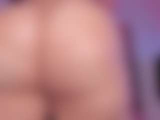 Live cam show with sweet-booty - Fuck Machine on Camsoda.co