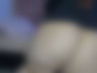 Live cam show with sweet-booty - Sexwebcam Red Hair on intimatelivegirls.com
