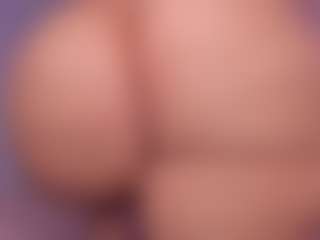 sweet-booty's Live Sex Cam Show
