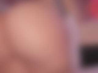 Live cam show with sweet-booty - Spank Red Hair on Camsoda