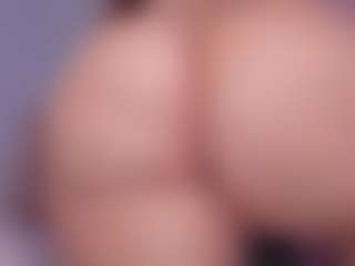 sweet-booty's Live Sex Cam Show