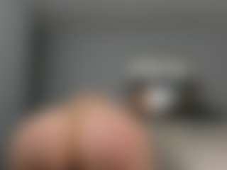 SureCakes's Live Sex Cam Show
