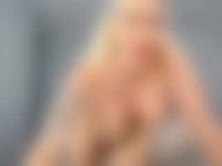 SureCakes's Live Sex Cam Show