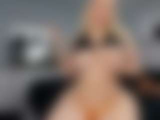 SureCakes's Live Sex Cam Show