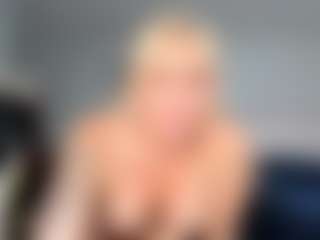 Live cam show with SureCakes - Dirty on Camming Site