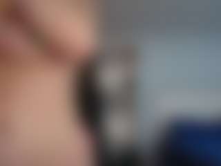 SureCakes's Live Sex Cam Show
