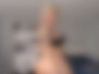 SureCakes's Live Sex Cam Show