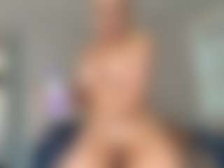 SureCakes's Live Sex Cam Show
