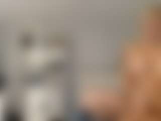 Show en direct avec SureCakes - Tease Toys sur Camsoda