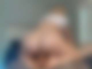 SureCakes's Live Sex Cam Show