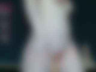 Live cam show with BabySquirt - Brown Eyes Red Hair on intimatelivegirls.com