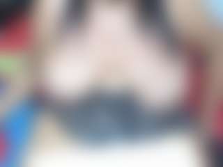 Live cam show with shanttal - Granny on milfzrlive.com