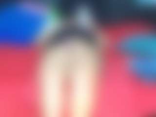Live cam show with shanttal - Granny on LiveSexCams6