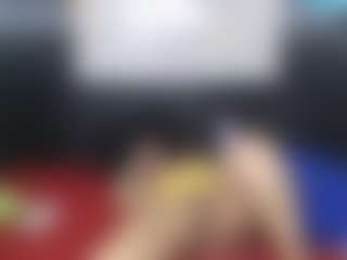 Live cam show with shanttal - Moaning on TeamSkeetLive