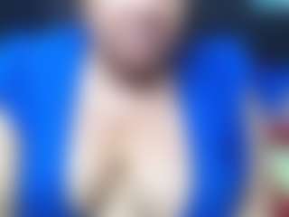 Live cam show with shanttal - Flashing on Camsoda