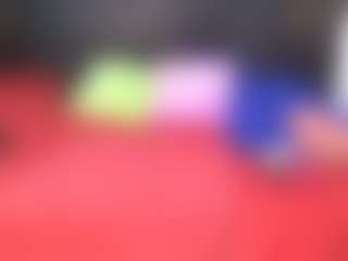 shanttal MILF webcam performer live streaming