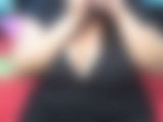 shanttal's Live Sex Cam Show