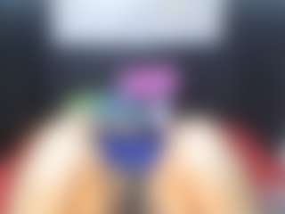 shanttal's Live Sex Cam Show