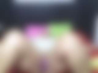 Live cam show with shanttal - Public MILF on SmokeAndPoke