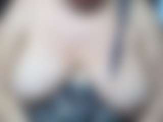 Live cam show with shanttal - Moaning on Stripli.com
