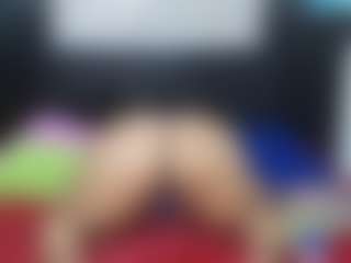 Live cam show with shanttal - Granny MILF on TeamSkeetLive