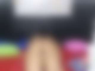 Live cam show with shanttal - Middle Aged on Uber Horny