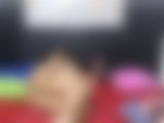 Live cam show with shanttal - Granny on Uber Horny