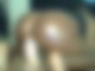 bootyliciousMidweek's Live Sex Cam Show