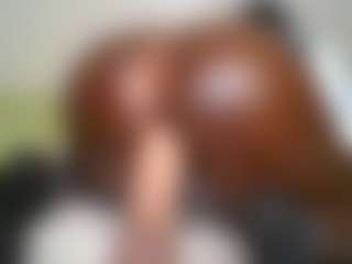 Live cam show with bootyliciousMidweek - Ebony on Camsoda | kenya