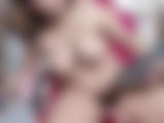 RoxaneEvanss's Live Sex Cam Show
