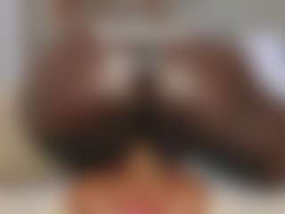 Live cam show with Ebony_Pearl69 - Ebony on Mixed Magazine Live | kenya