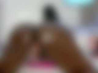 Live cam show with Ebony_Pearl69 - Ebony on Hubzter Live | kenya