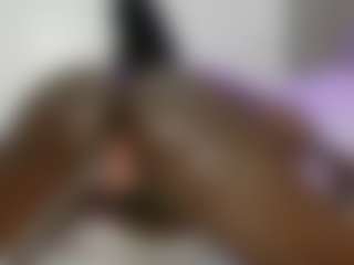 Live cam show with Ebony_Pearl69 - Handjob on Chatstar