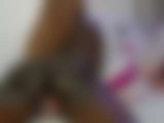 Live cam show with Ebony_Pearl69 - Bikini on Camsoda