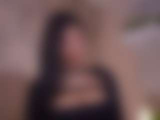 Live cam show with JadaKaii - Public on Cam Slut
