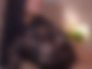 Live cam show with JadaKaii - Tease on googirlz