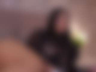 Live cam show with JadaKaii - Public Latina on Lustler