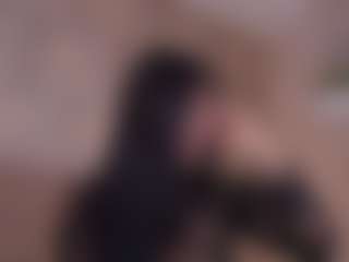 Live cam show with JadaKaii - Average on Fit Hotties