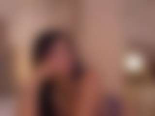 Live cam show with JadaKaii - Average on Dolls Live